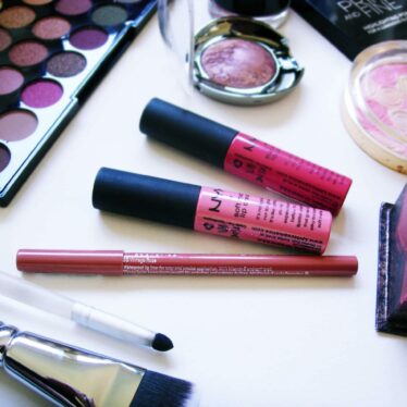 5 Rosy Beauty Products for Spring