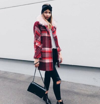 checkered x red